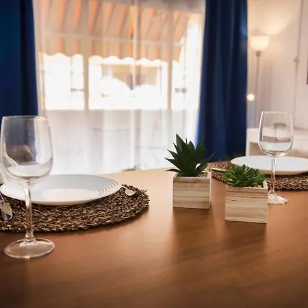 Beautiful In - Air Cond, Wifi, Close To Sea